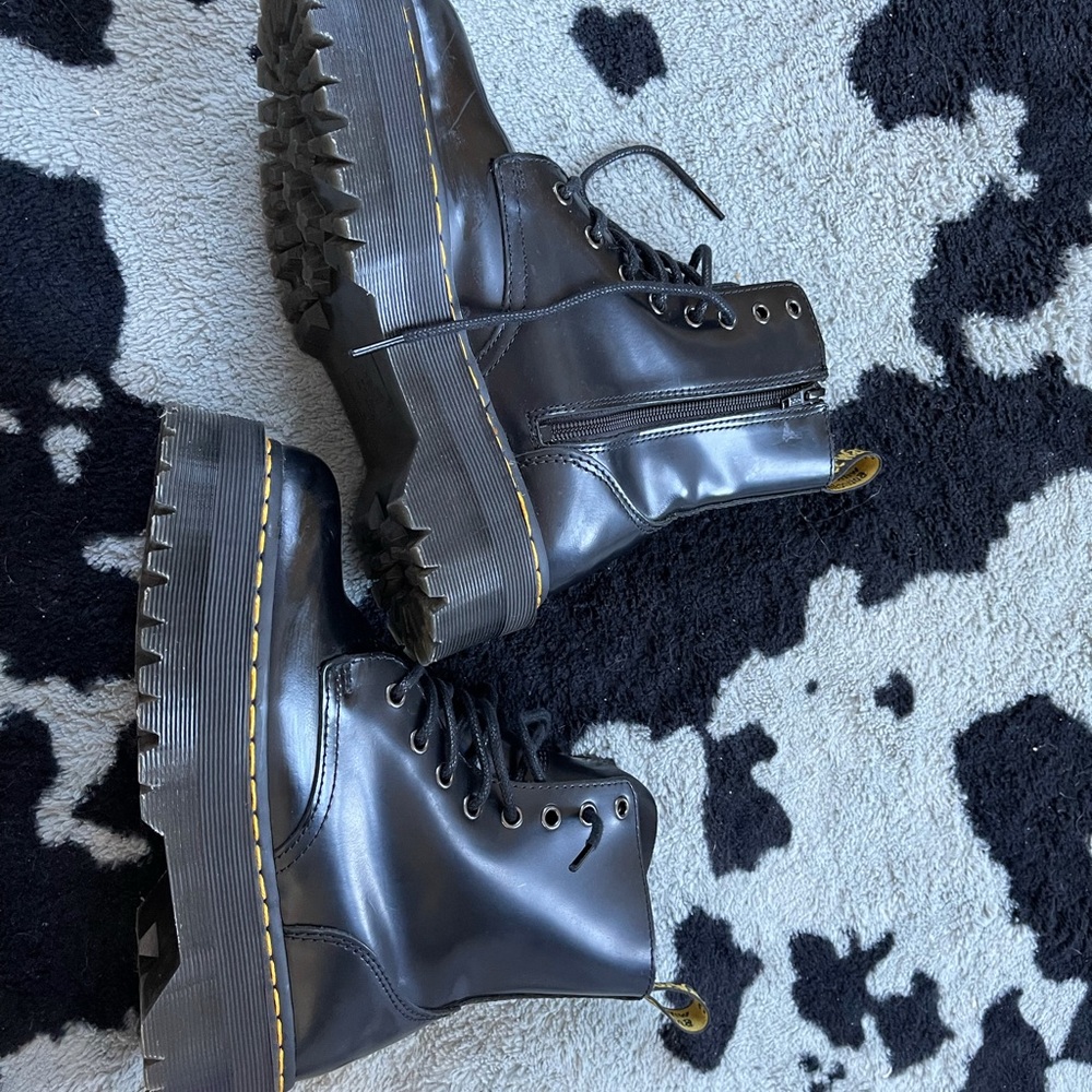 Doc Martin Jadon Boot - Picture 2 of 6
